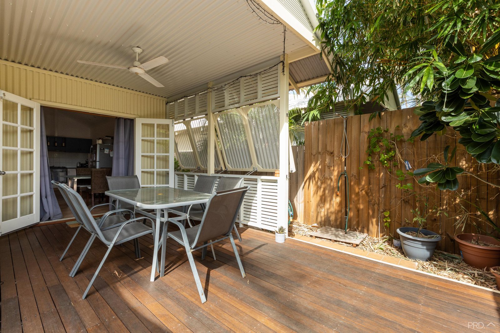 7/11 Challenor Drive CABLE BEACH 3