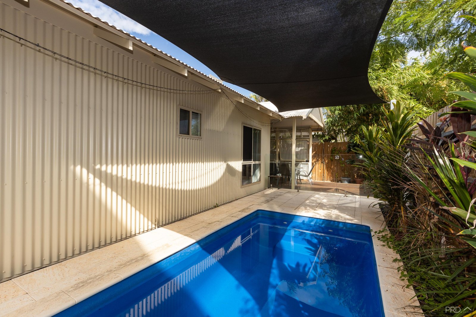 7/11 Challenor Drive CABLE BEACH 9