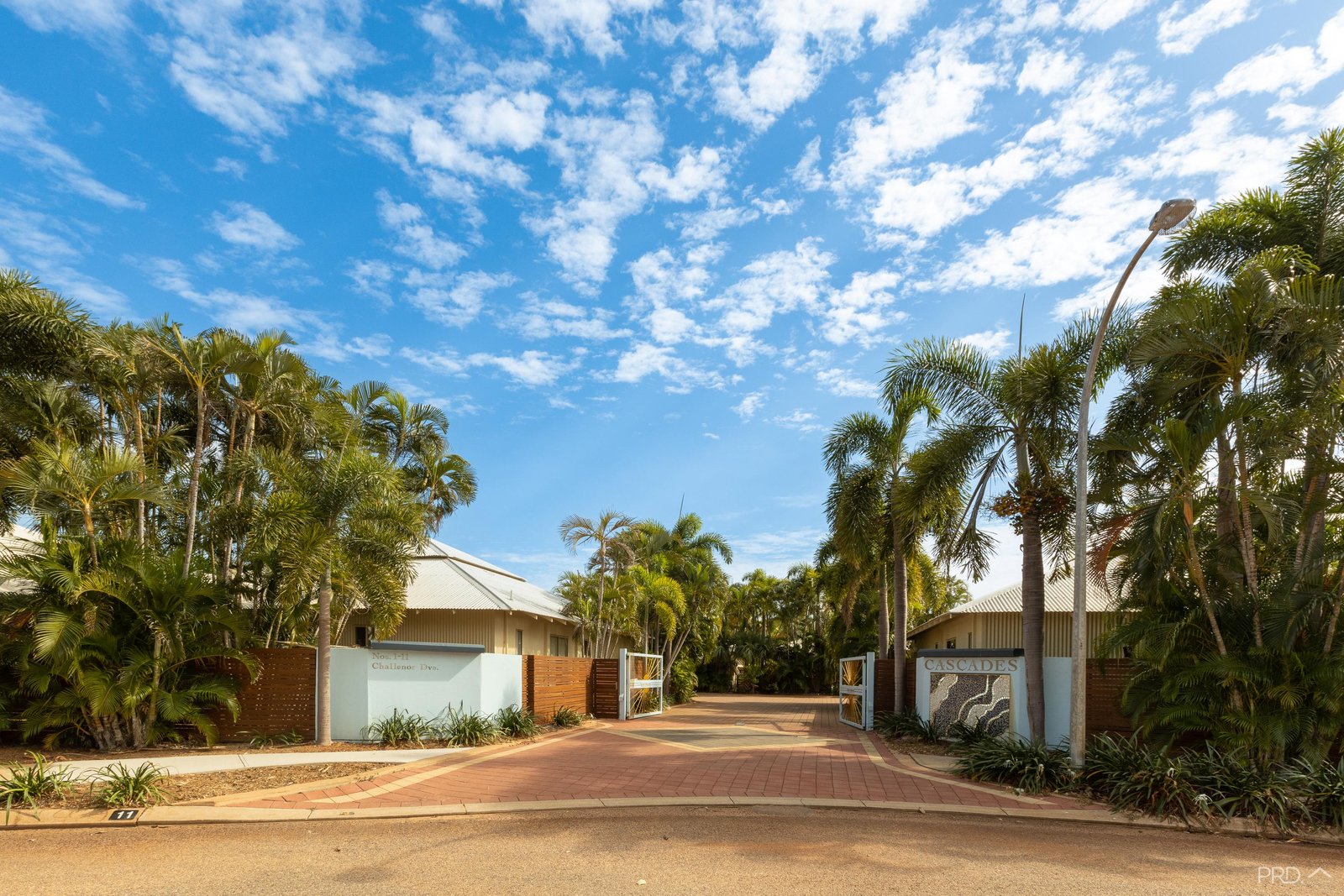 7/11 Challenor Drive CABLE BEACH 20