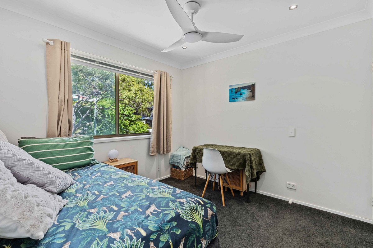 7/11 East Street BURLEIGH HEADS 14