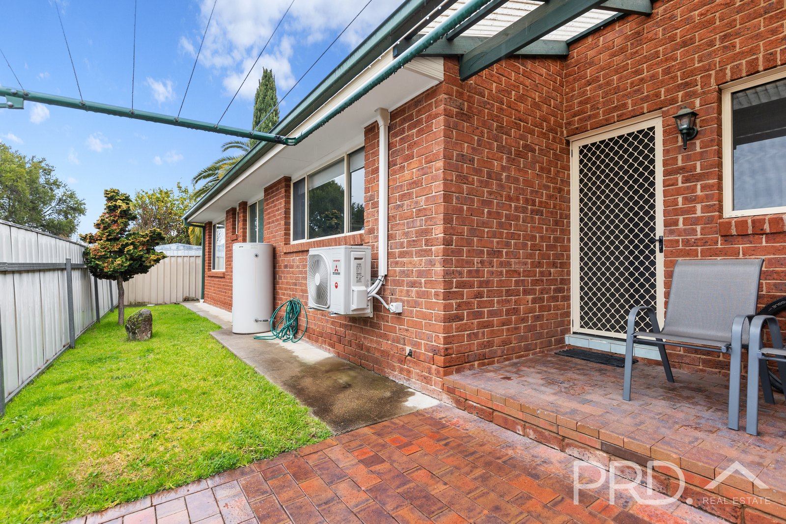 7/11 Fitzroy Street TUMUT 13