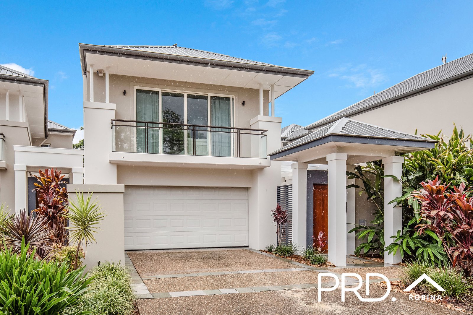711 Glades Drive ROBINA 27