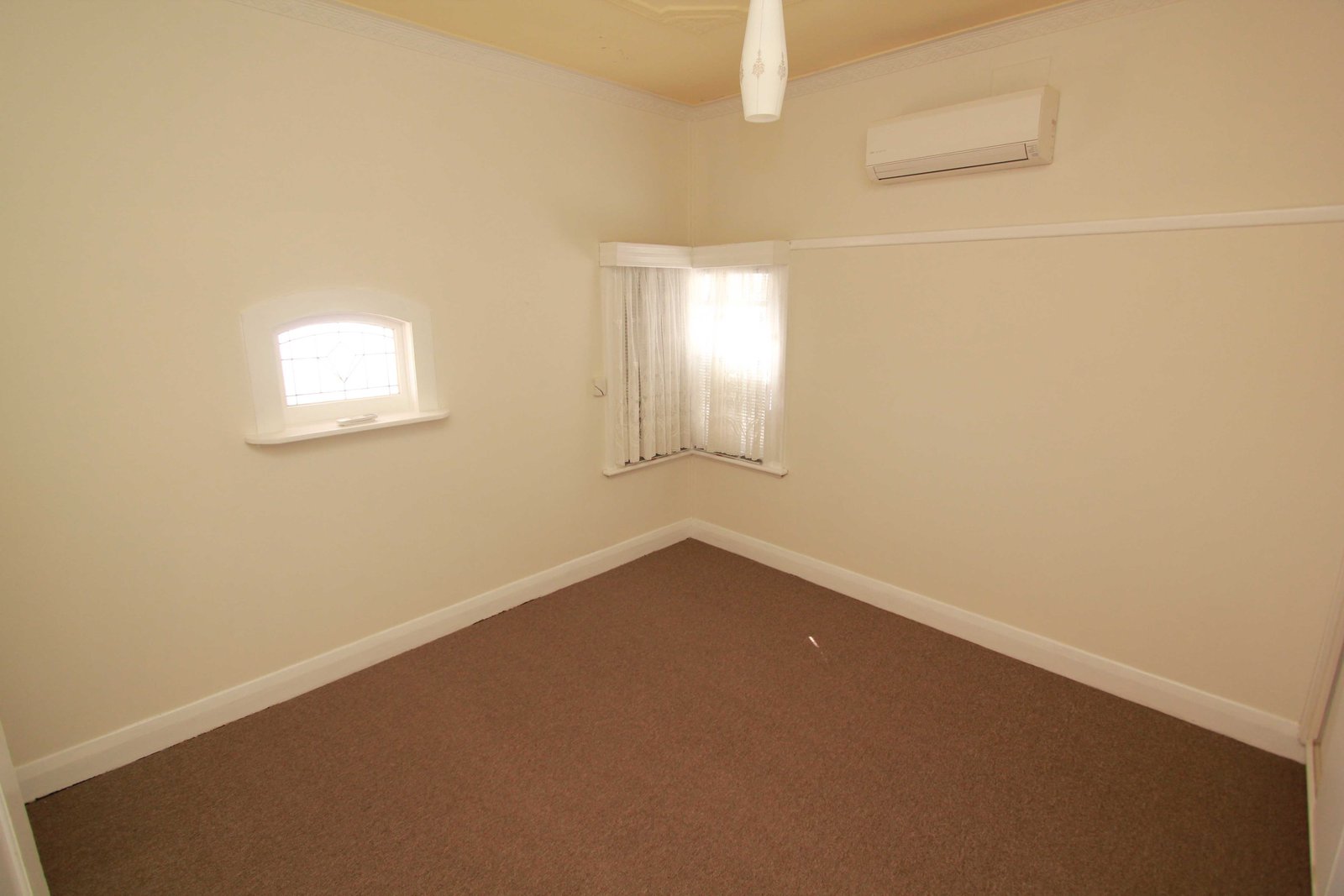 711 Gregory Street SOLDIERS HILL 7