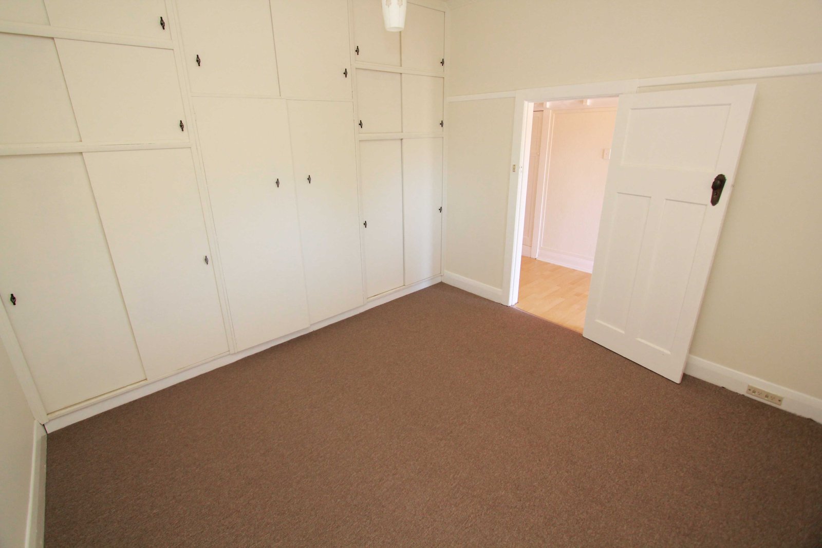 711 Gregory Street SOLDIERS HILL 8