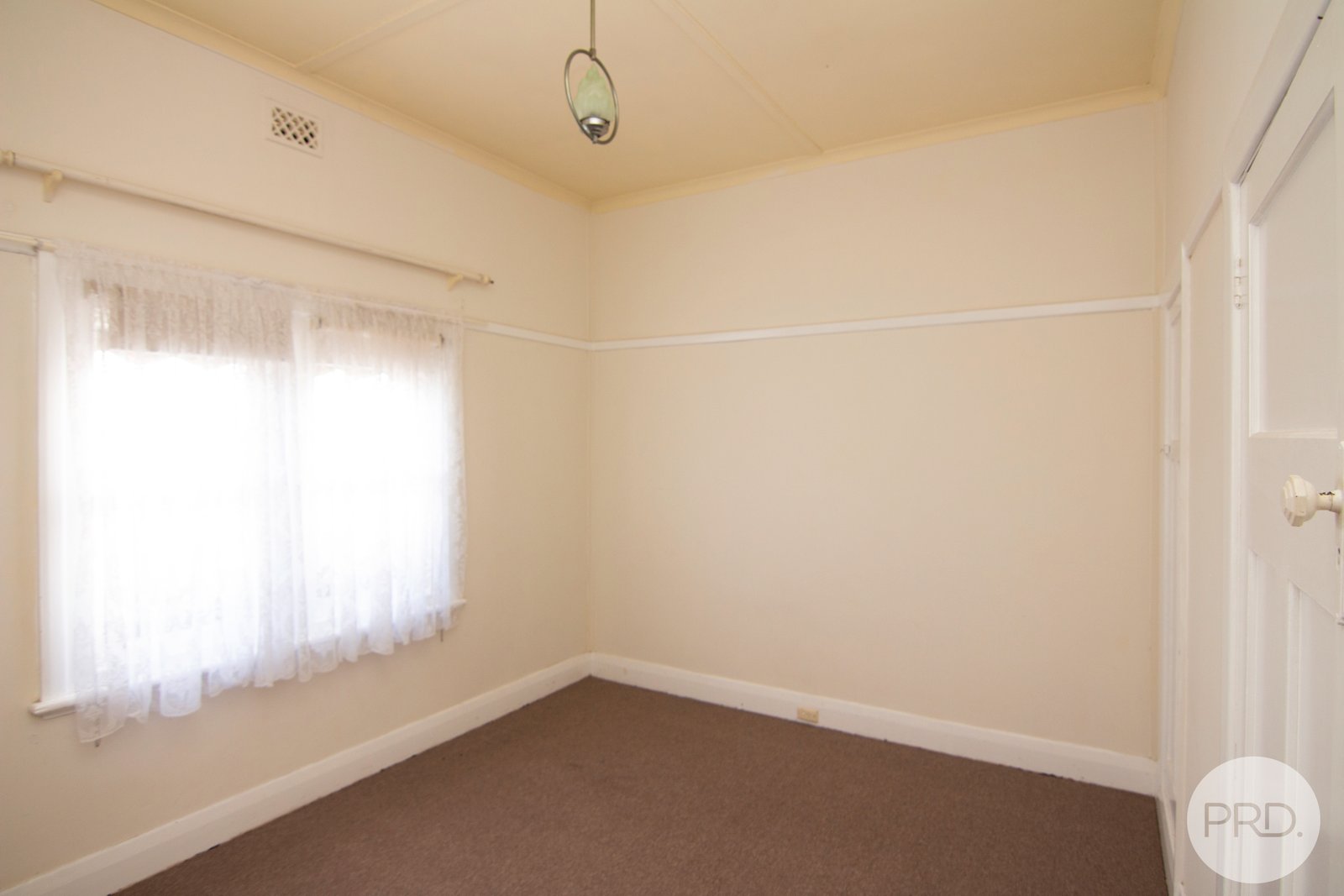 711 Gregory Street SOLDIERS HILL 9