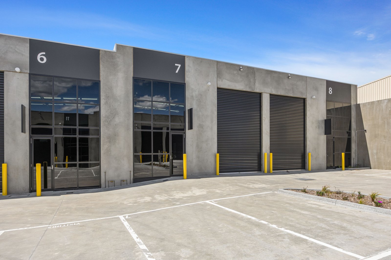 Gallery: 7/11 Kennedys Drive