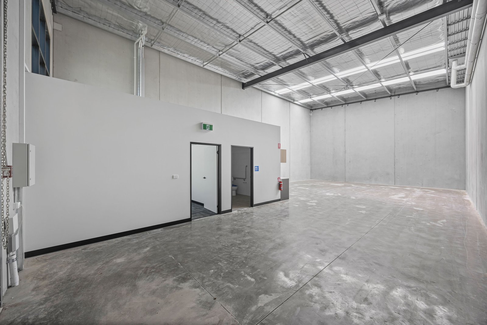 Gallery: 7/11 Kennedys Drive