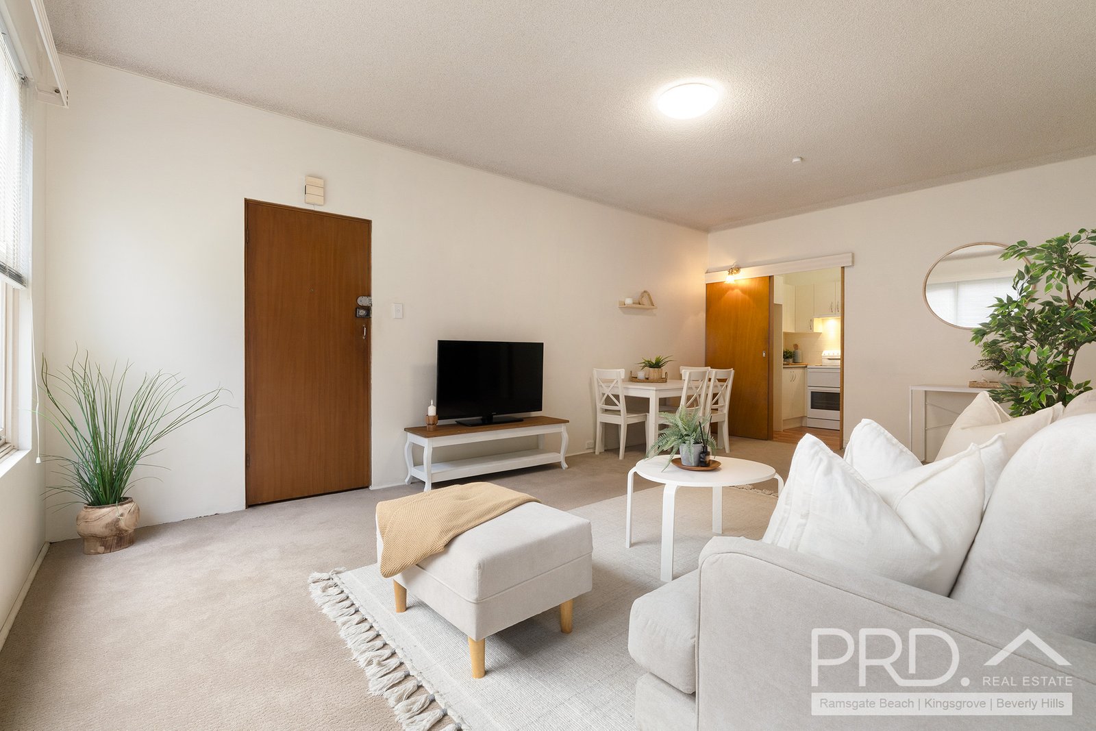 7/110-112 Chuter Avenue RAMSGATE BEACH 2