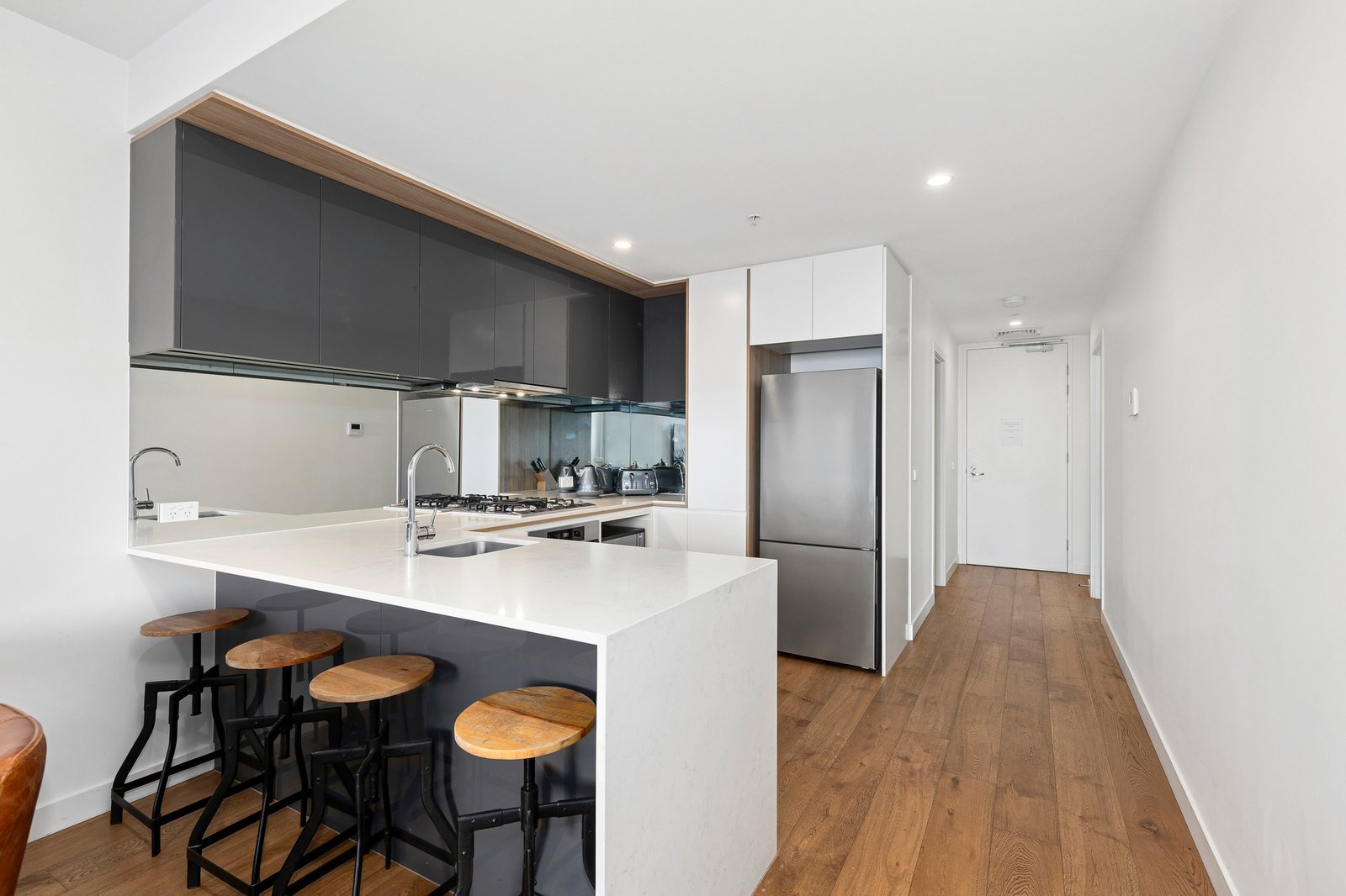 Gallery: 711/18 Malone Street