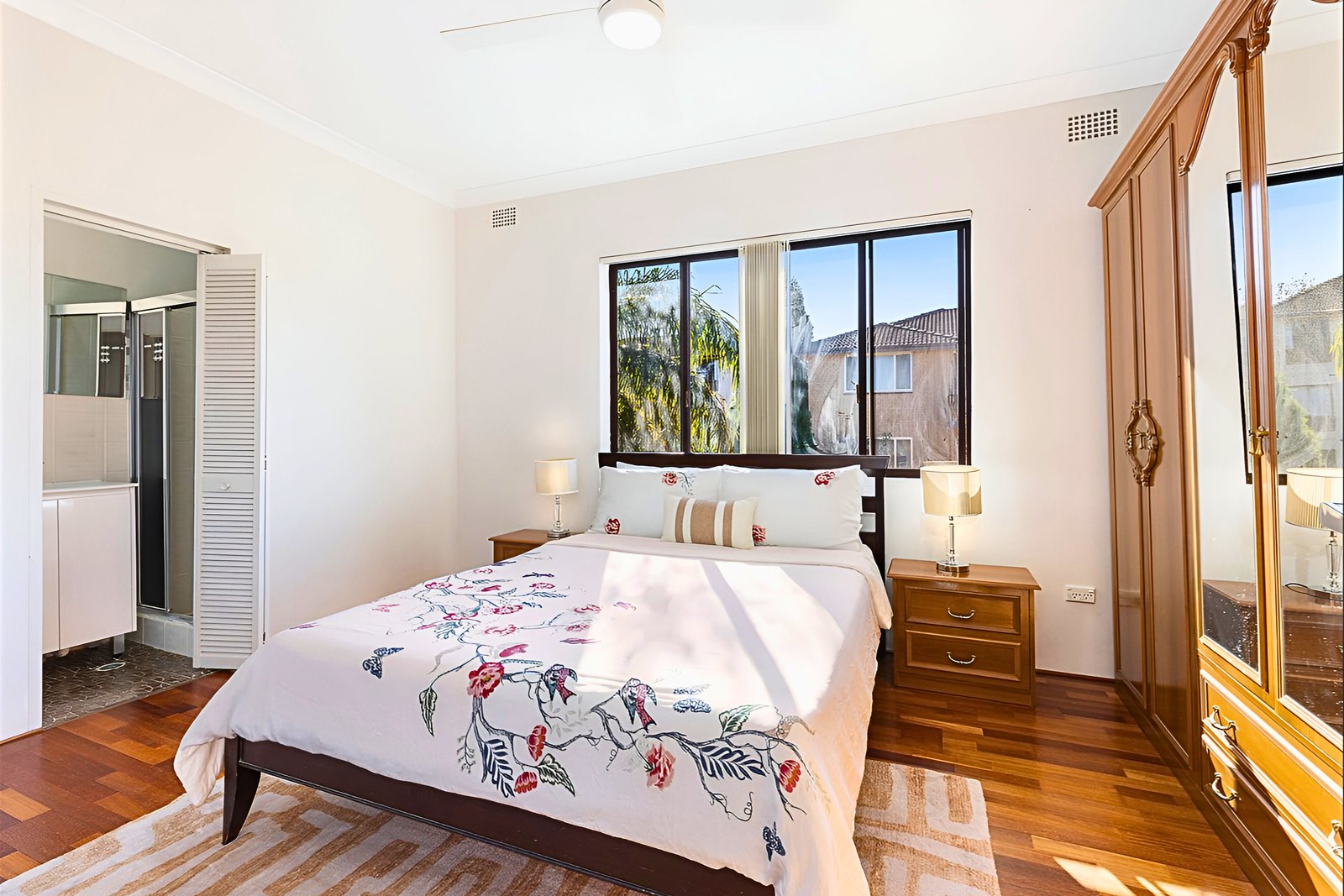 7/12-14 Winchester Street CARLTON 3