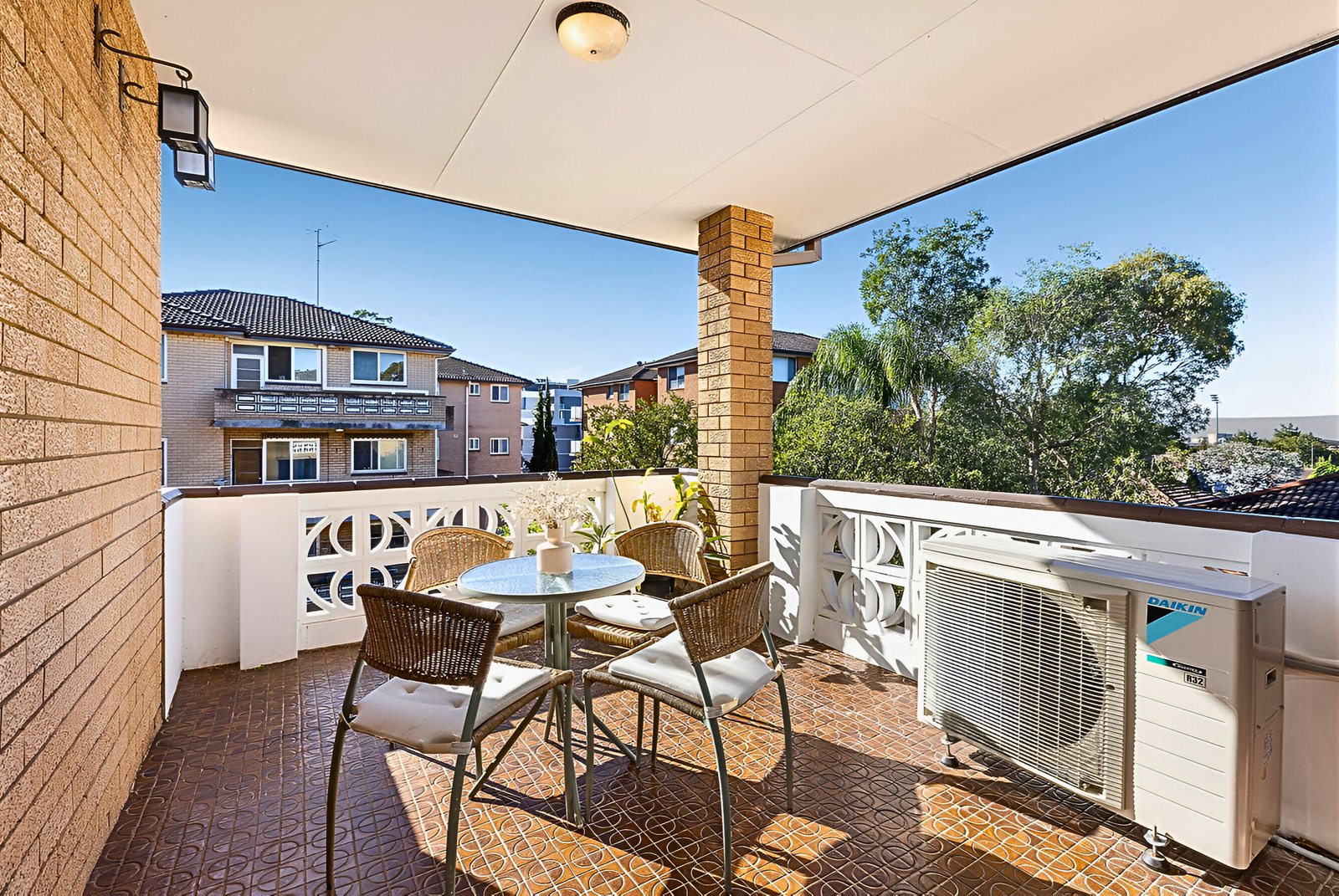 7/12-14 Winchester Street CARLTON 5