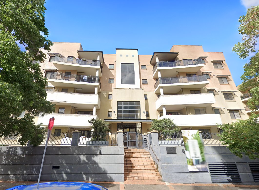 7/12-20 Lachlan Street LIVERPOOL 1