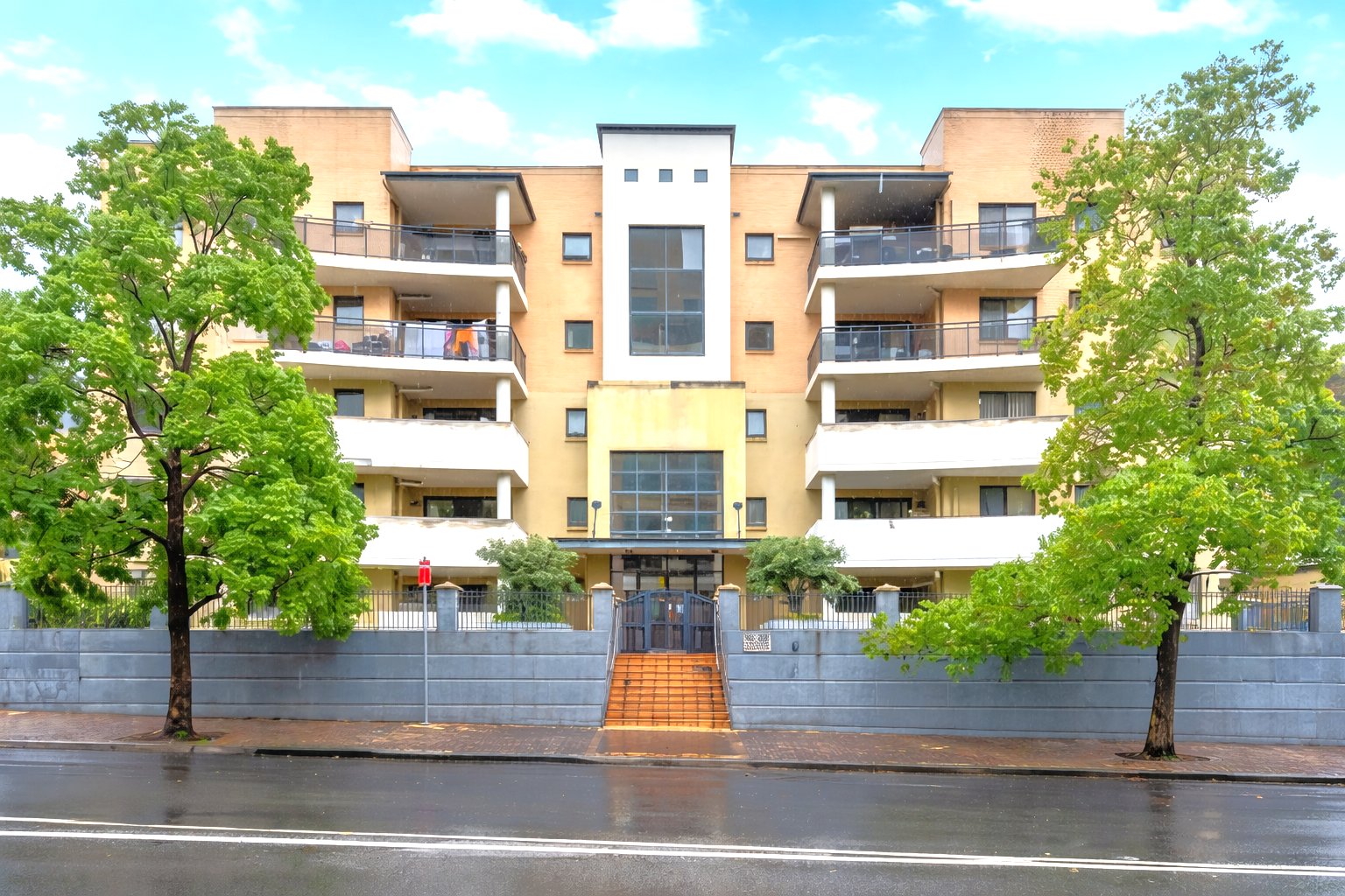 7/12-20 Lachlan Street LIVERPOOL 1