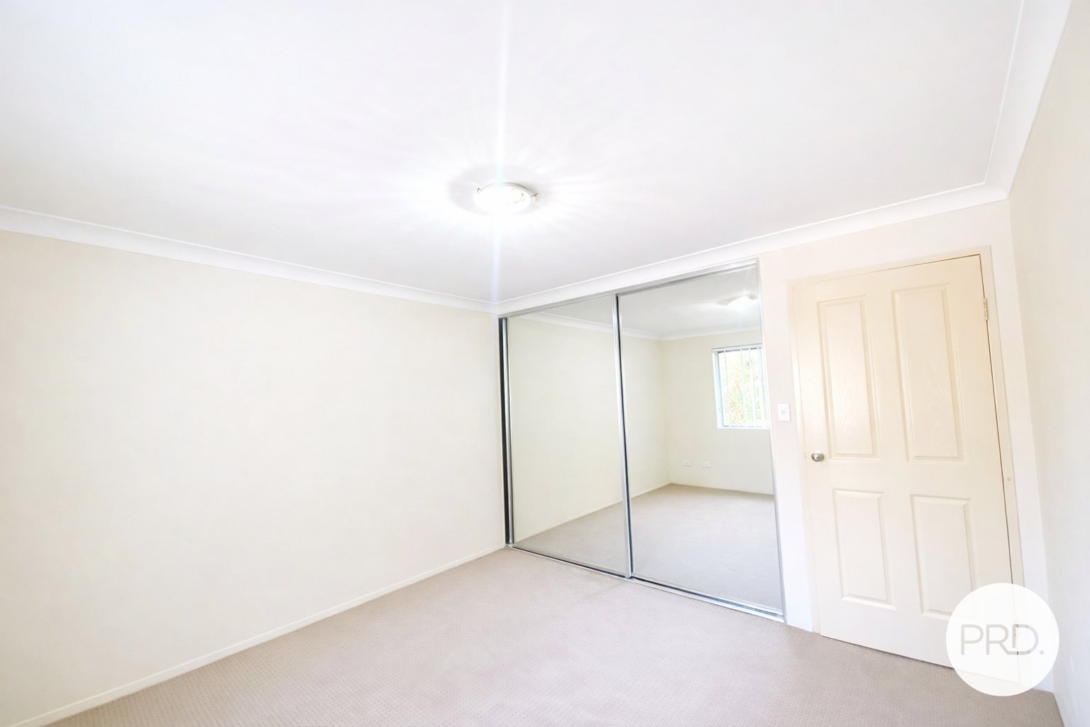 7/12-20 Lachlan Street LIVERPOOL 6