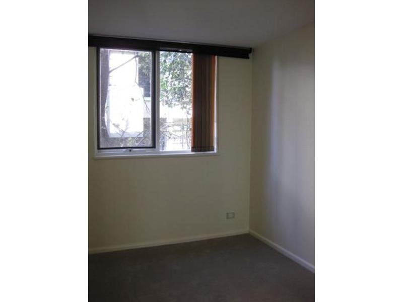 Gallery: 7/12 Charnwood Road