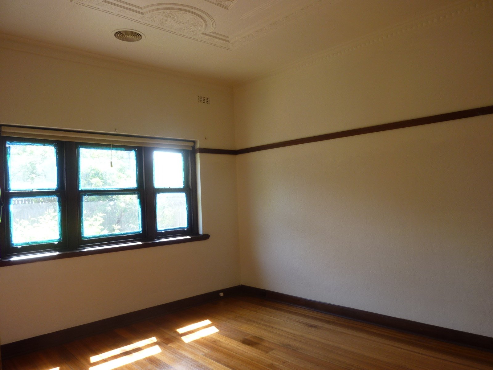 Gallery: 712 Hampton Street