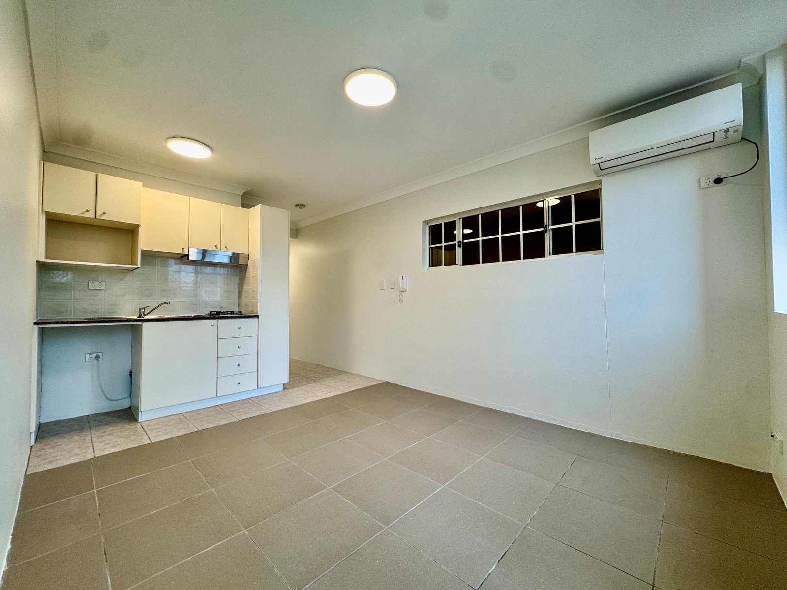 71/2 Macquarie Road AUBURN 3