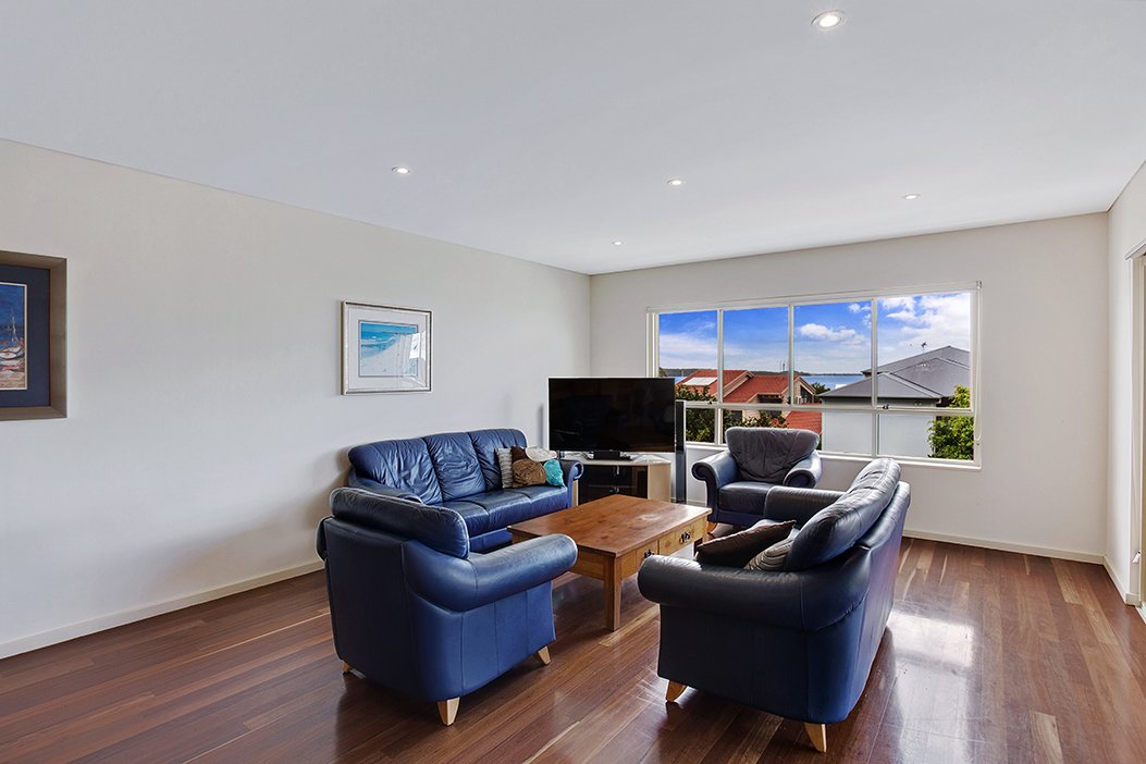 7/12 Soldiers Point Road SOLDIERS POINT 10