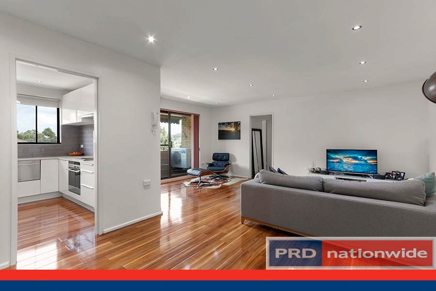 7/12 Station Street MORTDALE 2