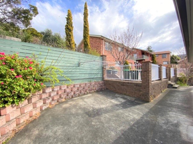 7/12 Tris Court BERRIEDALE 14