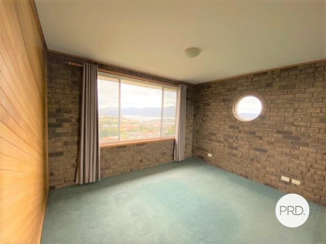 7/12 Tris Court BERRIEDALE 7