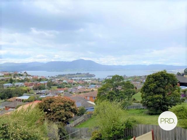 7/12 Tris Court BERRIEDALE 15