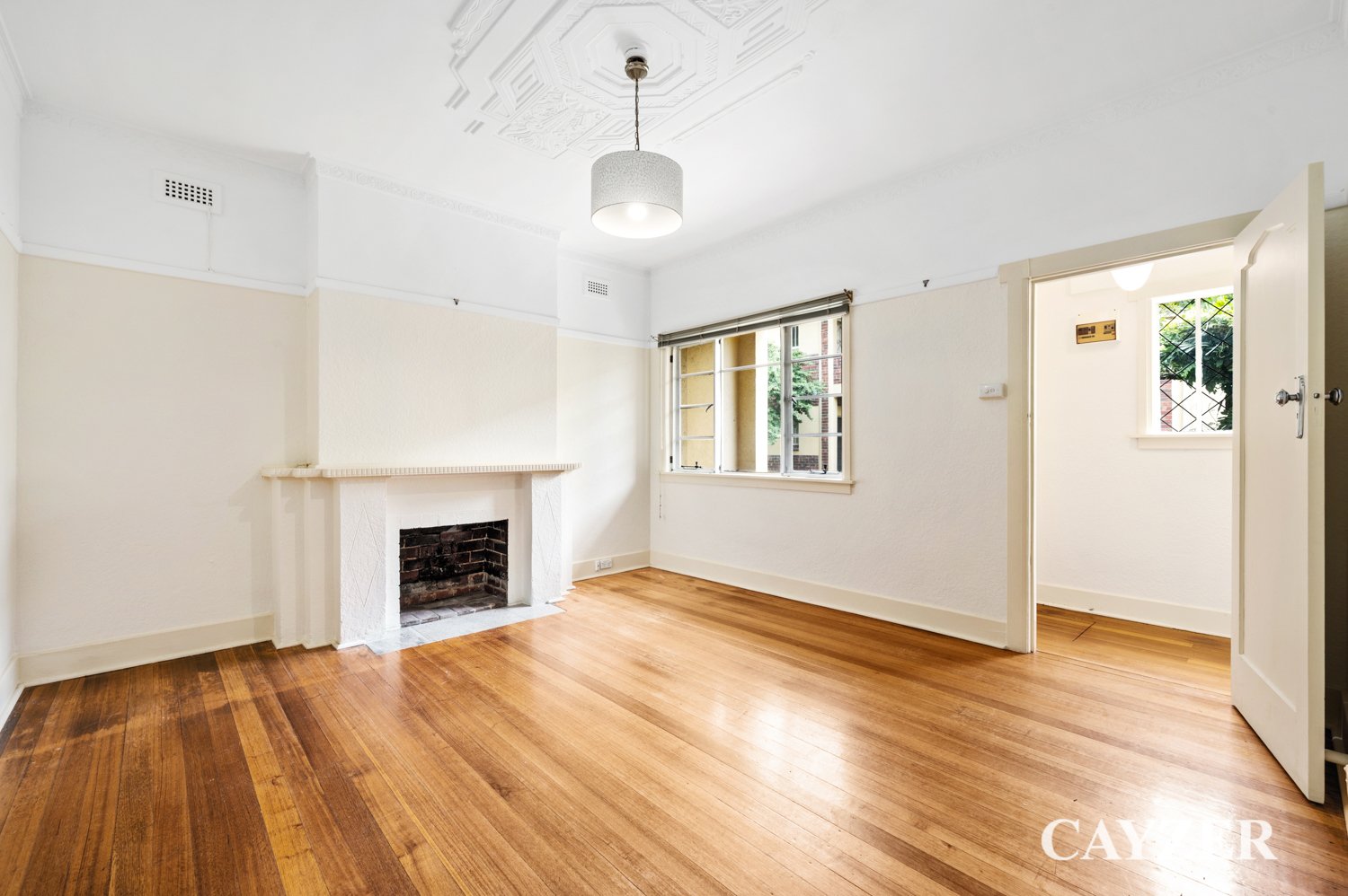 Gallery: 7/12 York Street