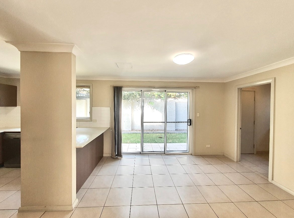 7/120 Cedar Road CASULA 4