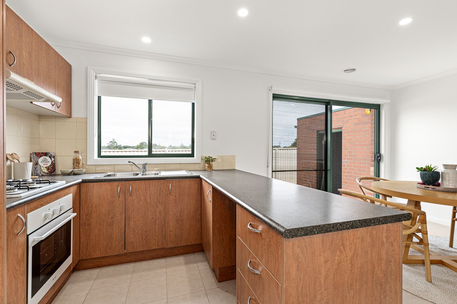 Gallery: 7/120 Morgan Street