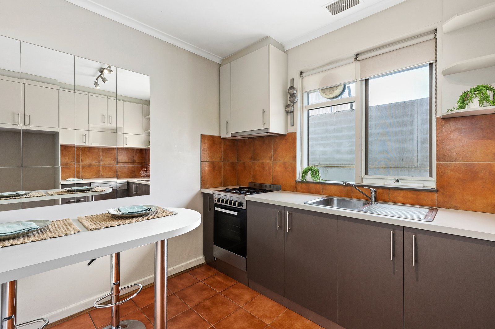 Gallery: 7/122 Glenhuntly Road