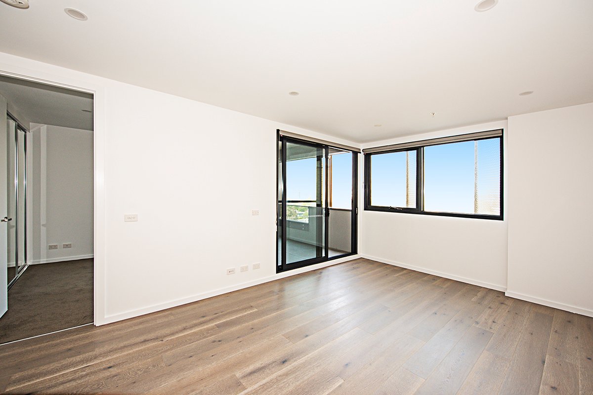 Gallery: 712/251 Johnston Street