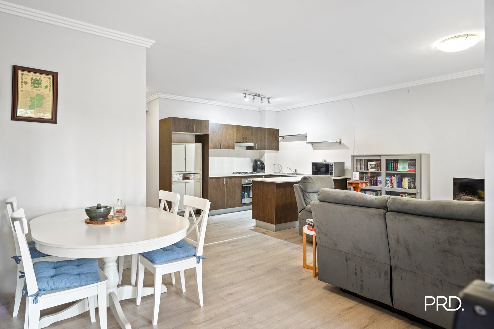 7/13-19 Robert St  Penrith 2