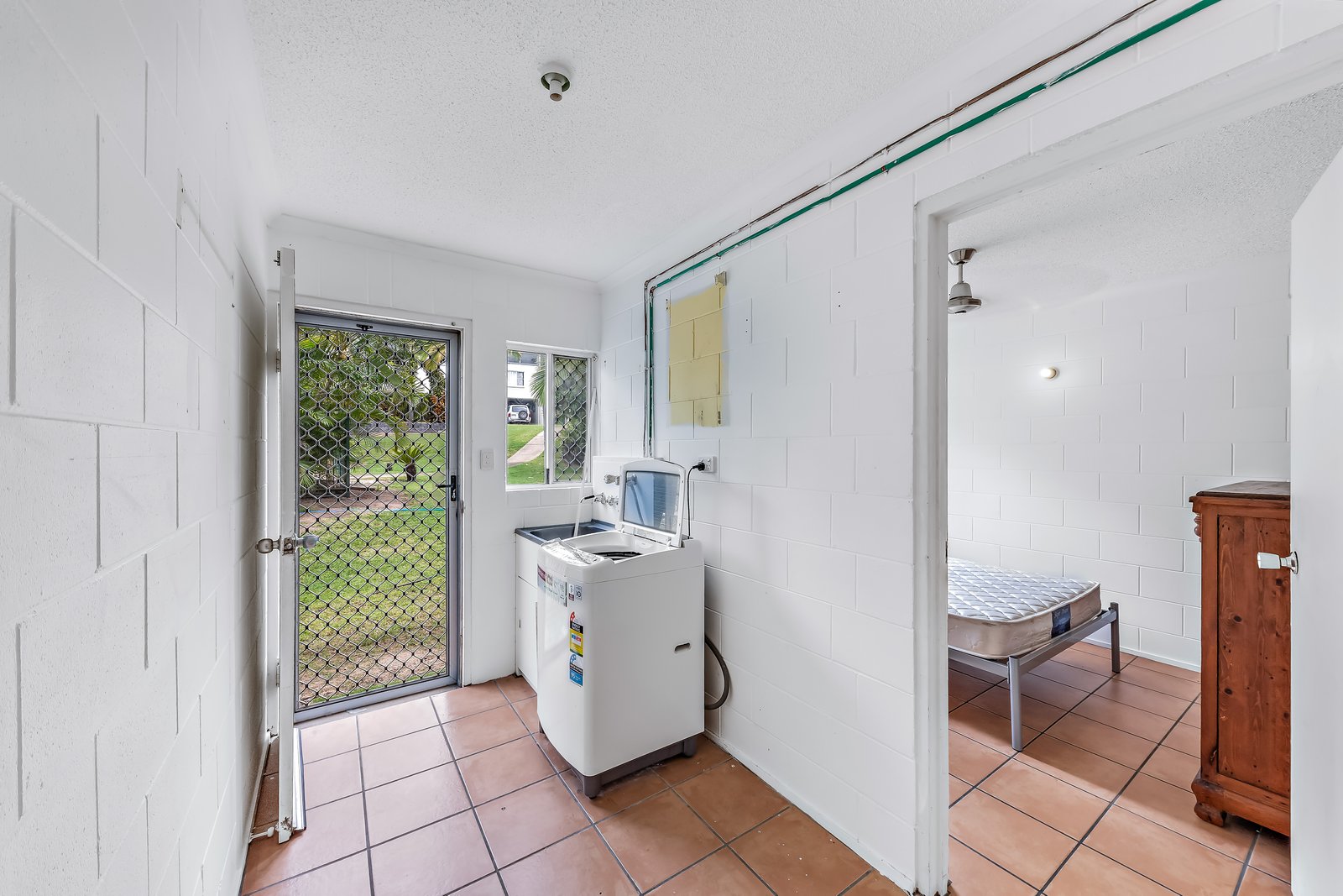 71/3 Eshelby Drive CANNONVALE 11