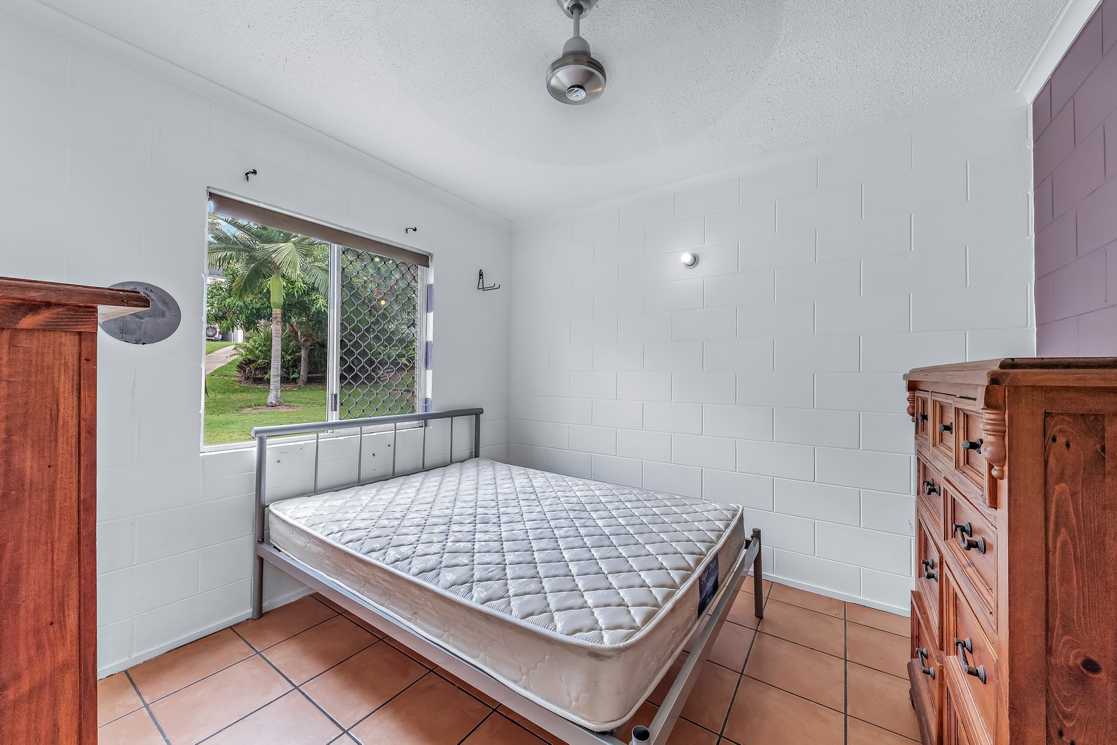 71/3 Eshelby Drive CANNONVALE 12