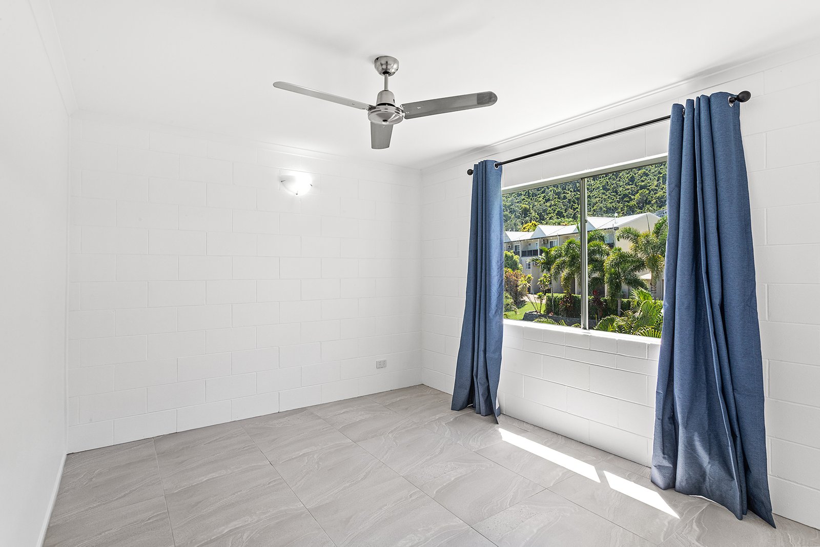 71/3 Eshelby Drive CANNONVALE 8