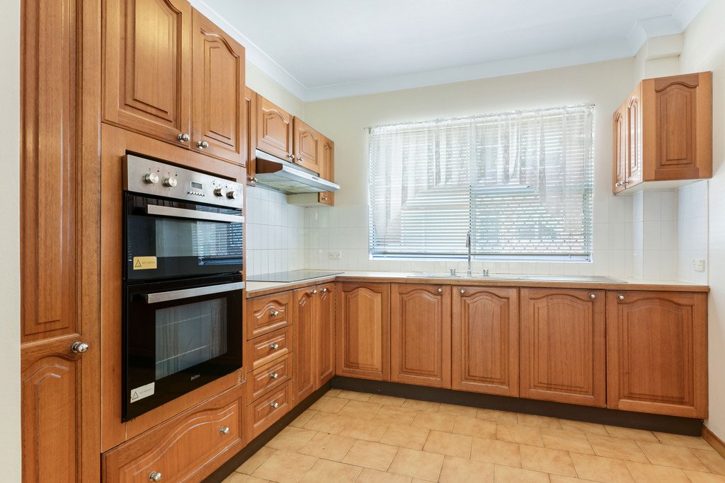 7/130 Chuter Ave  RAMSGATE BEACH 4