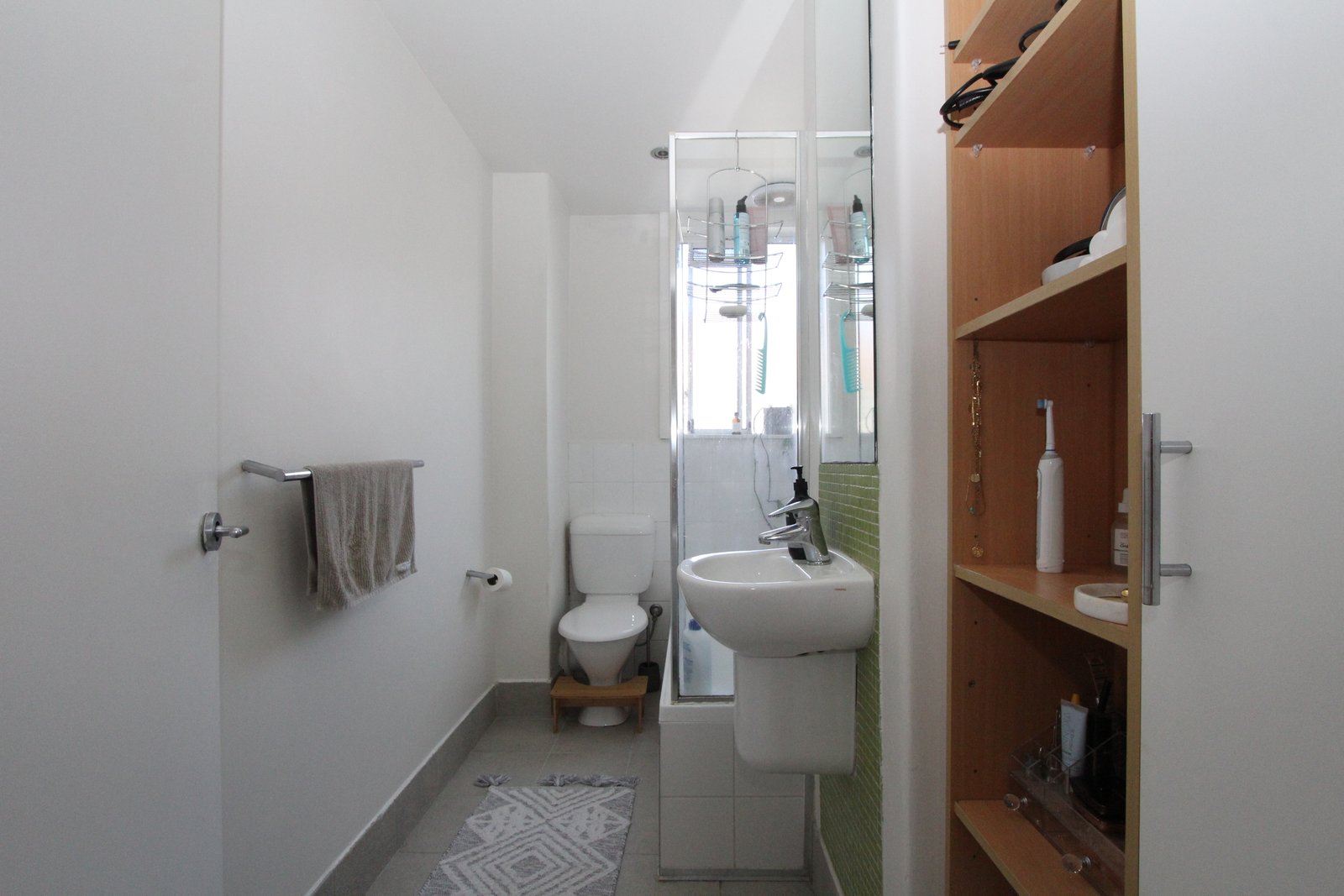 Real Estate and Property in 7/130 Glen Huntly Road, Elwood, VIC