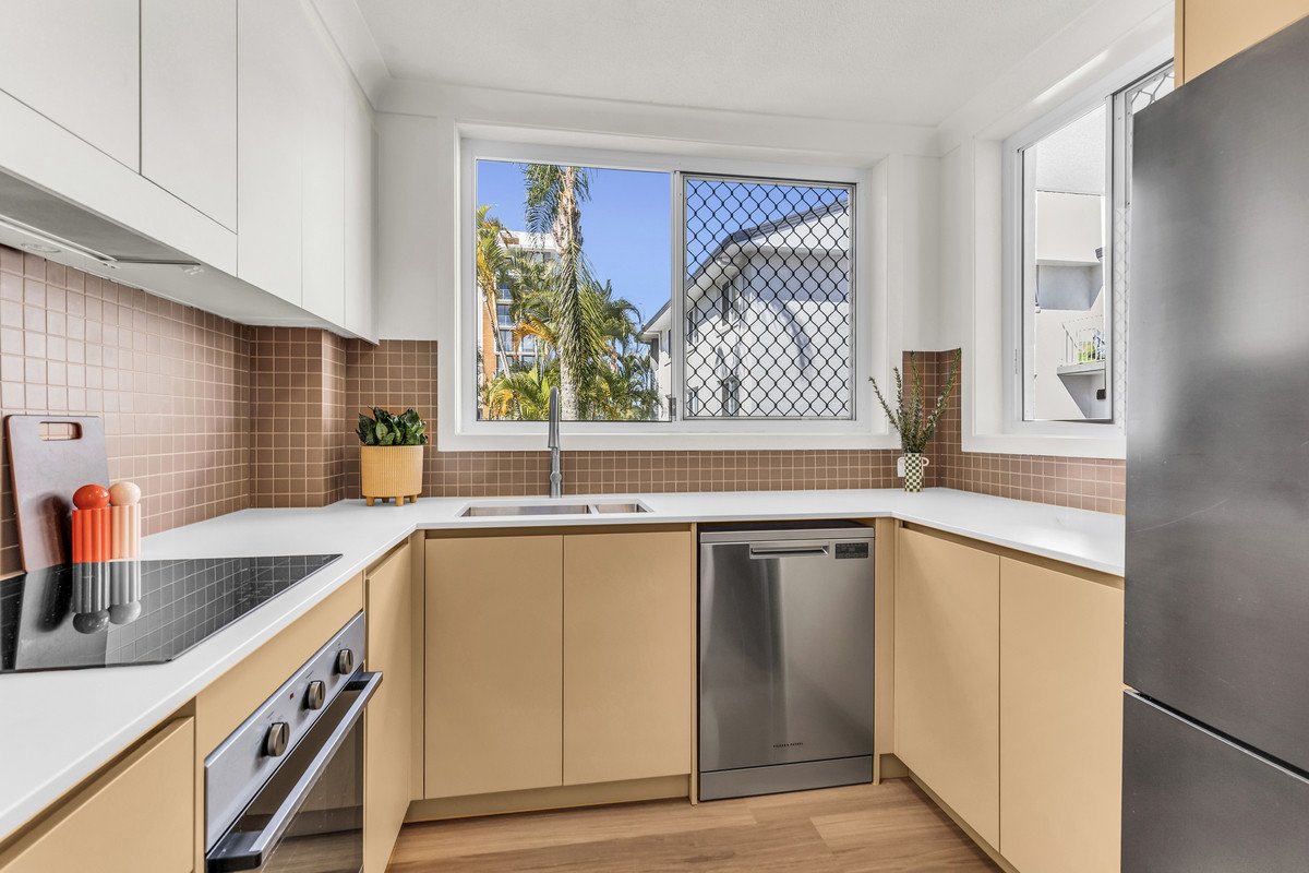 7/1306 Gold Coast Highway Palm Beach 2