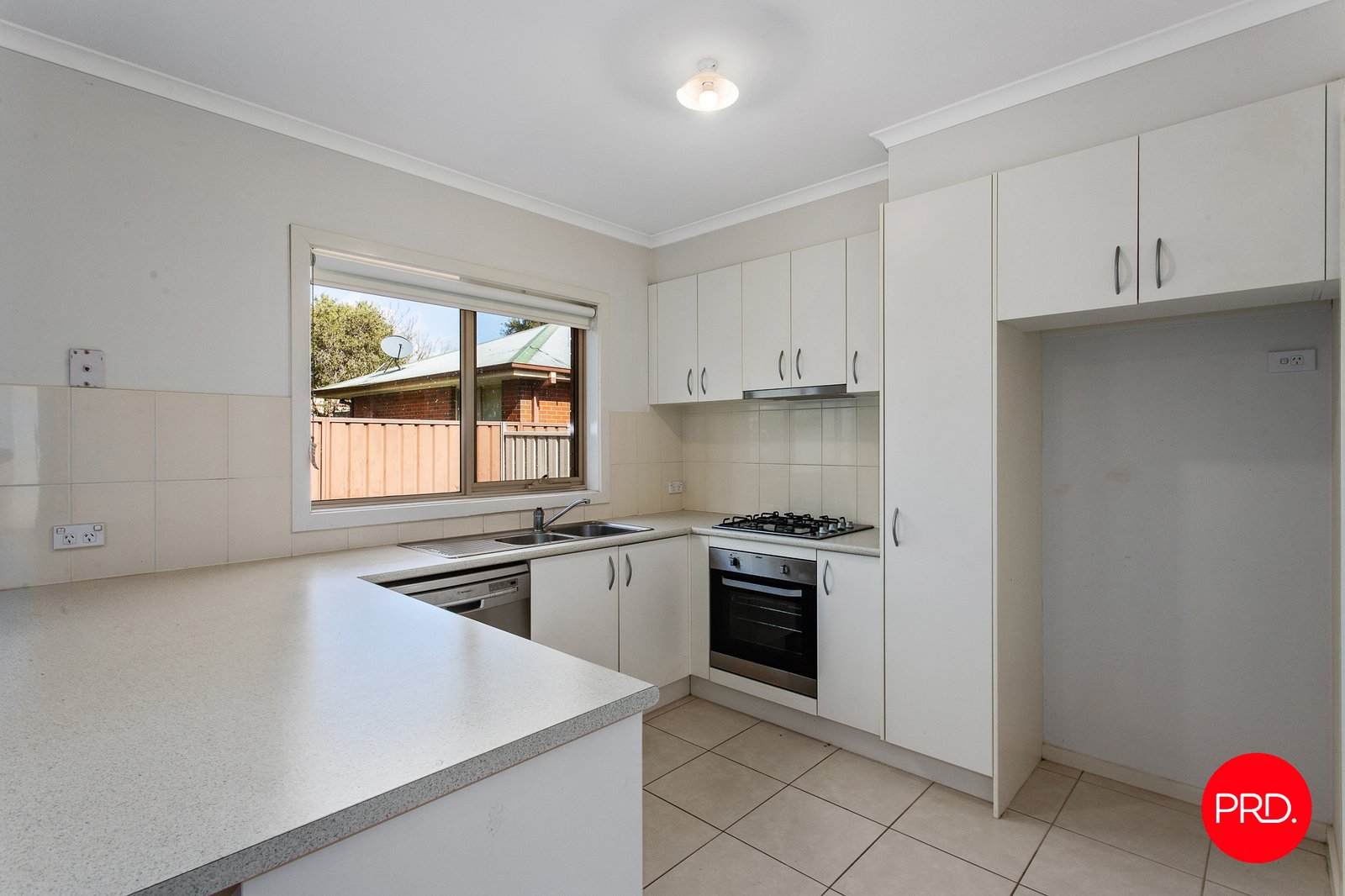 7/131 Havlin Street East  FLORA HILL 4