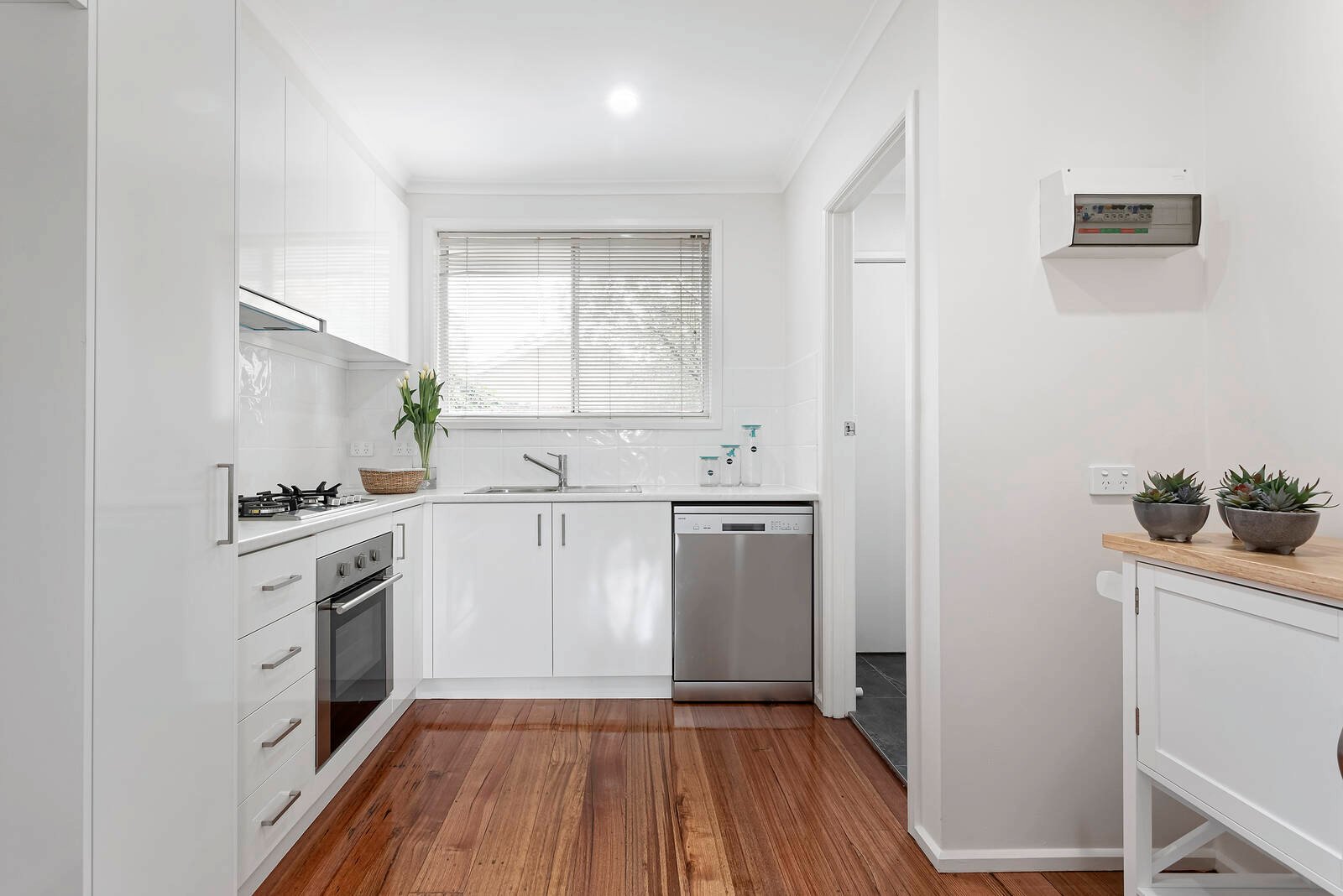 Real Estate and Property in 7/138 Centre Dandenong Road, Cheltenham, VIC