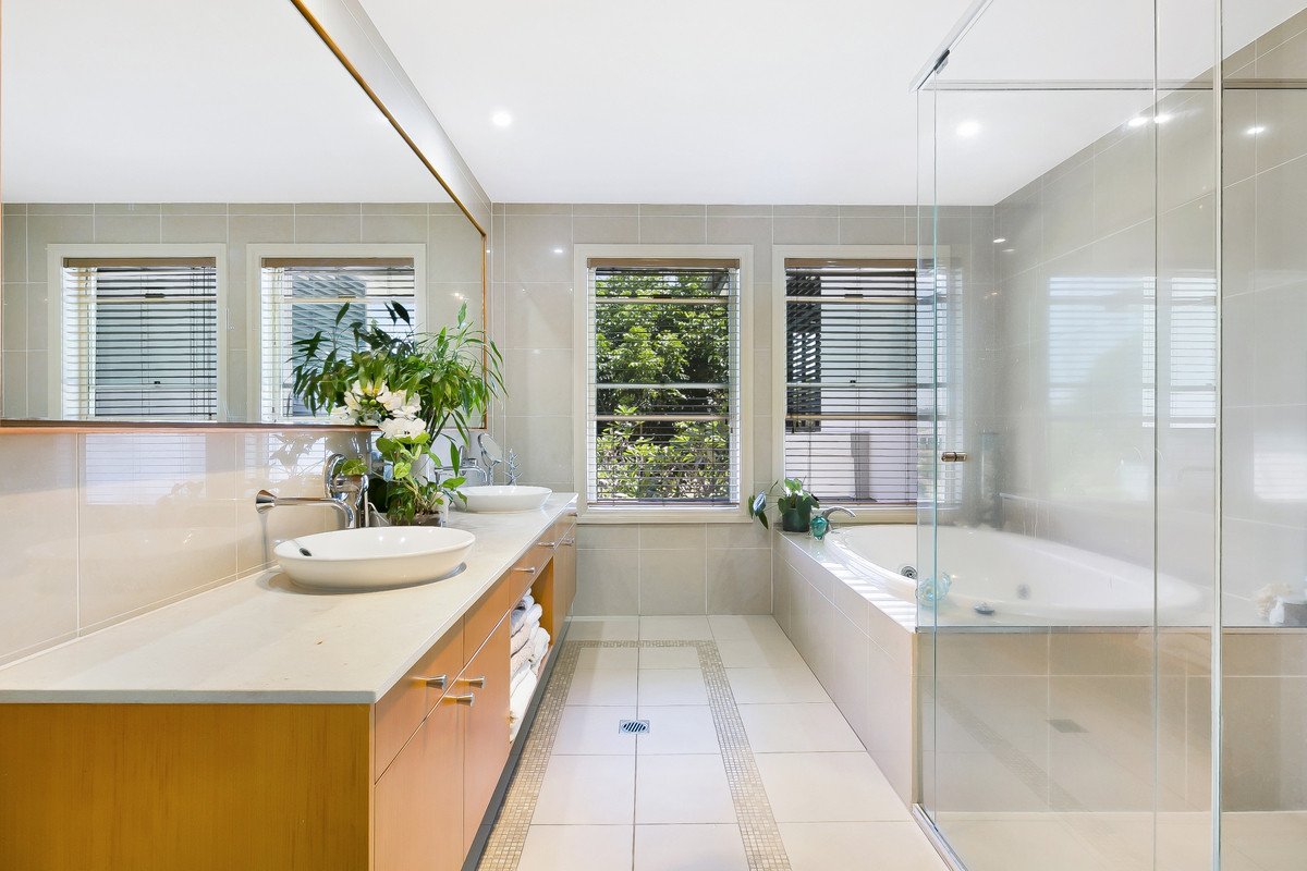 714 Glades Drive Robina 18