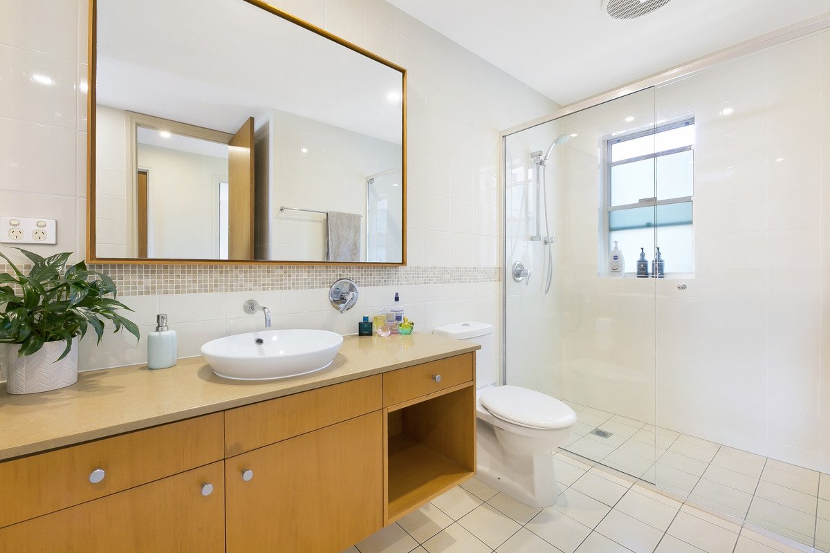 714 Glades Drive Robina 20