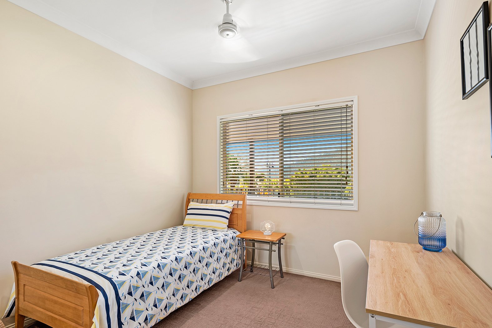 7/14 Hamilton Avenue CANNONVALE 12