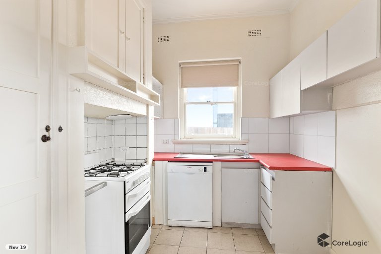 Gallery: 714 Hampton Street