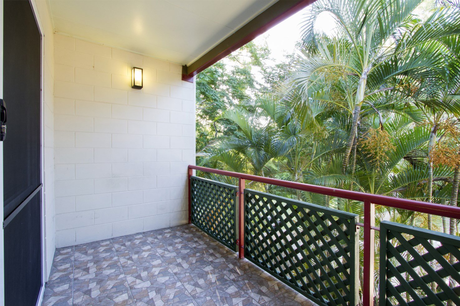 7/14 Island Drive CANNONVALE 4