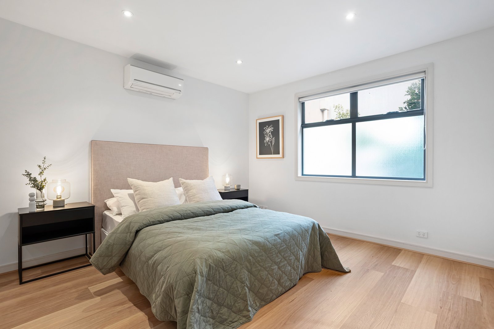 Real Estate and Property in 7/14 Sinclair Street, Elsternwick, VIC