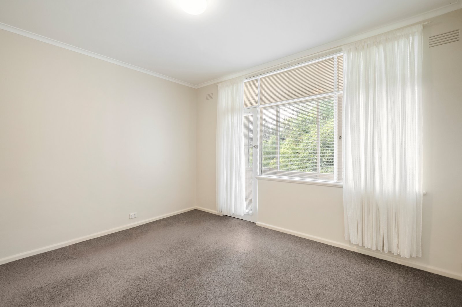 Gallery: 7/142 New Street