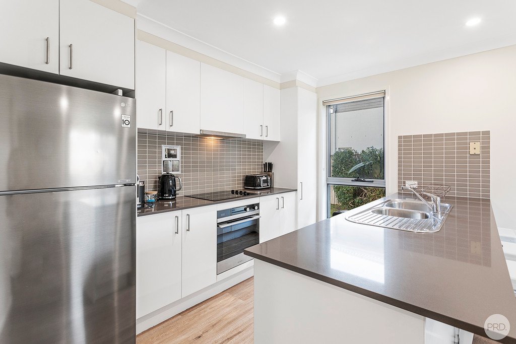 7/143 Shoal Bay Road NELSON BAY 8