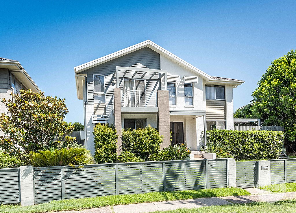 7/143 Shoal Bay Road NELSON BAY 1