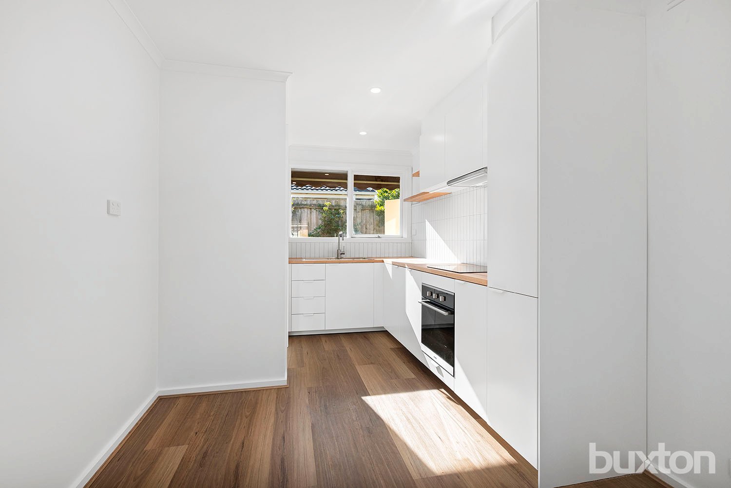Gallery: 7/143 Weatherall Road